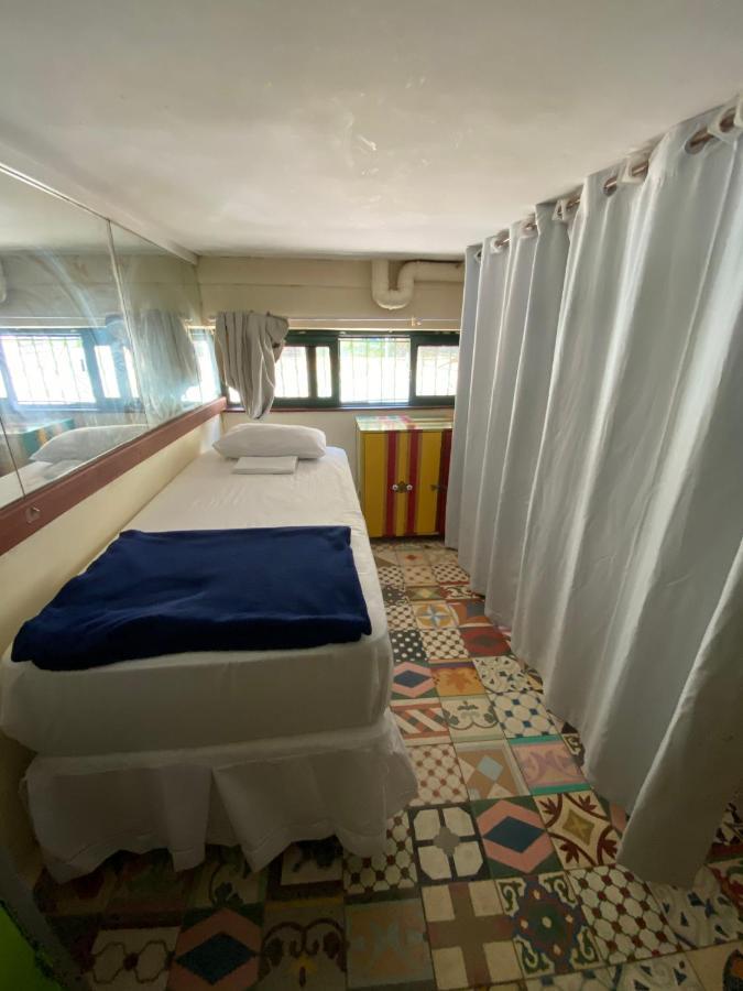 Hostel Maresias Do Leme Rio de Janeiro Bagian luar foto